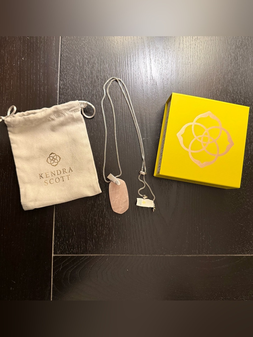 Kendra Scott Inez Pendant Necklace